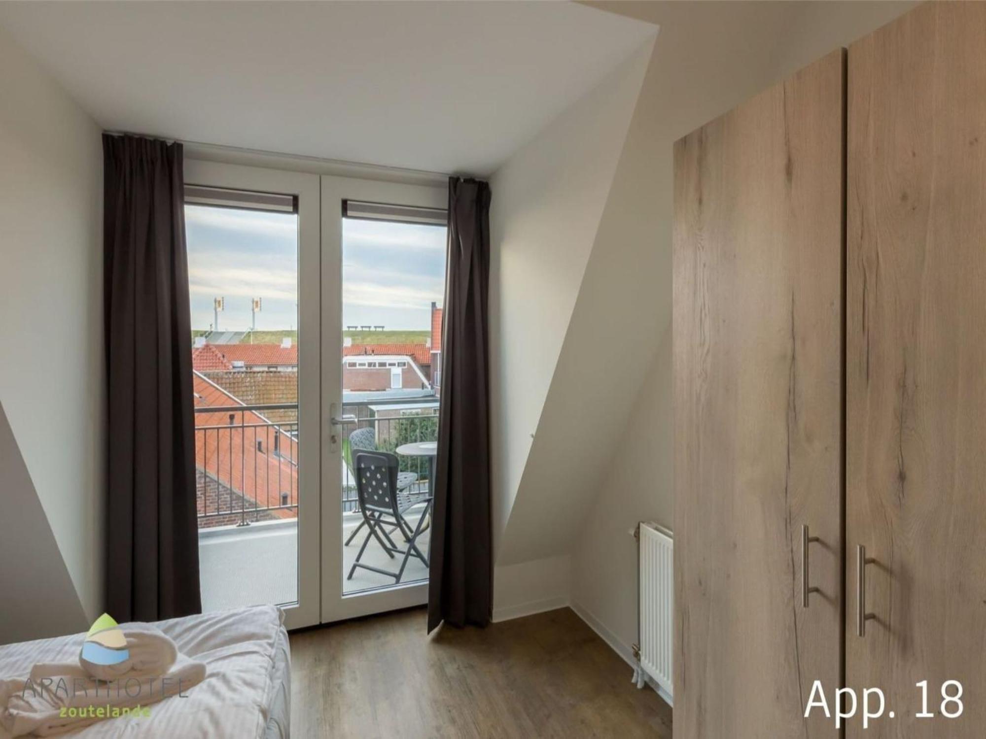 Lush Apartment In Zoutelande Near Beach Экстерьер фото